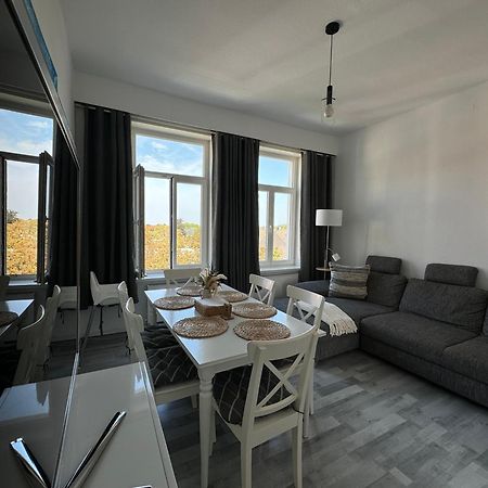 Moderne 4 Zimmer Apartment Mit Bergblick Stadtzentrum Contactless Check-In Gehrden  Kültér fotó