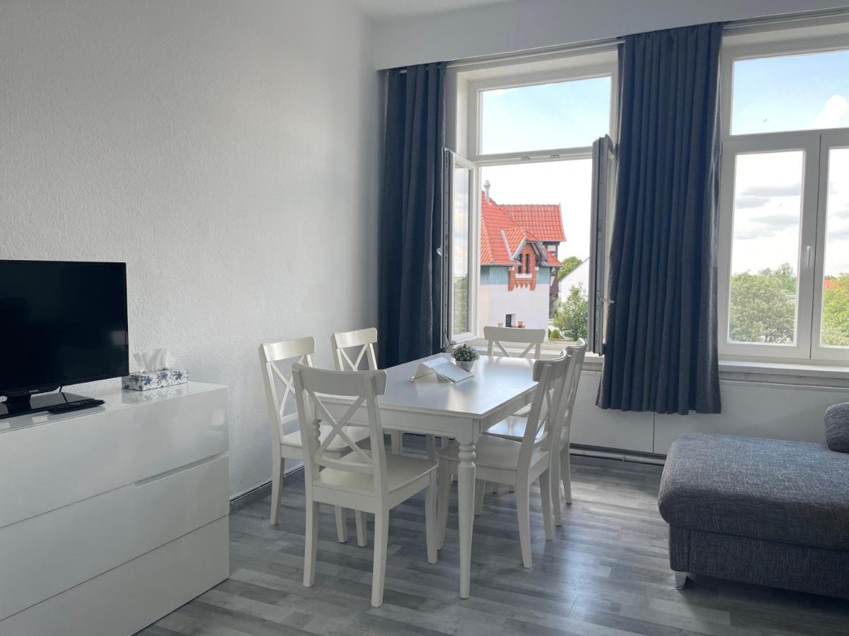 Moderne 4 Zimmer Apartment Mit Bergblick Stadtzentrum Contactless Check-In Gehrden  Kültér fotó