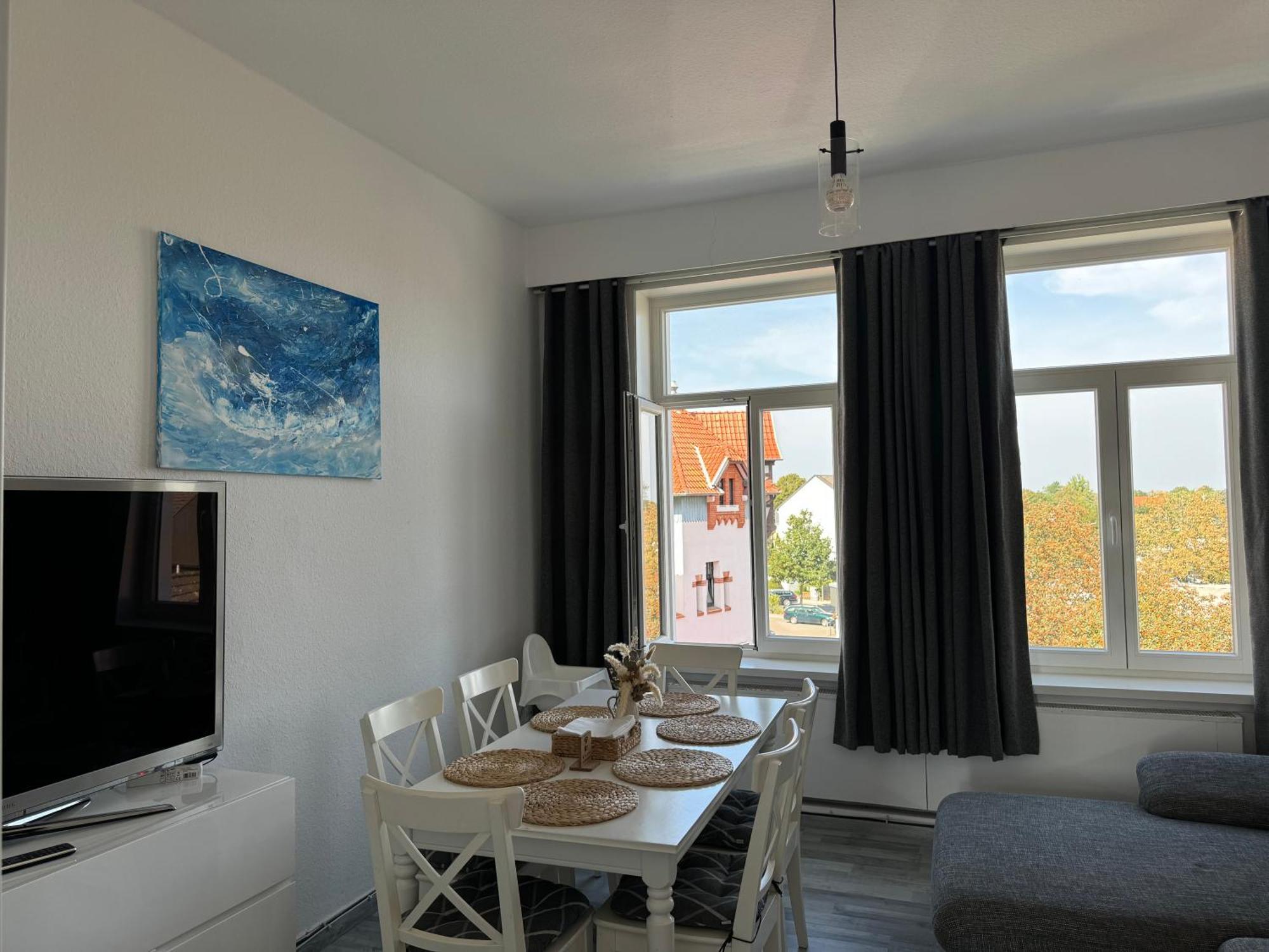 Moderne 4 Zimmer Apartment Mit Bergblick Stadtzentrum Contactless Check-In Gehrden  Kültér fotó